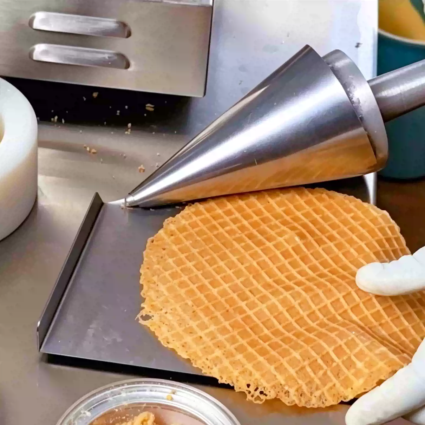 Manual Ice Cream Cone Maker Wa - Waffle Cone Maker review and price